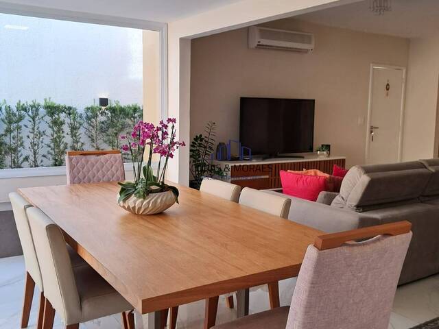 Casa para Venda em Santana de Parnaíba - 4