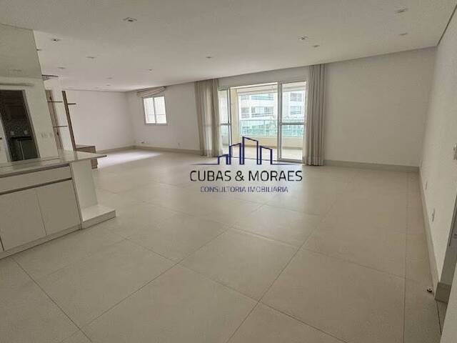 Apartamento para Venda em Santana de Parnaíba - 4