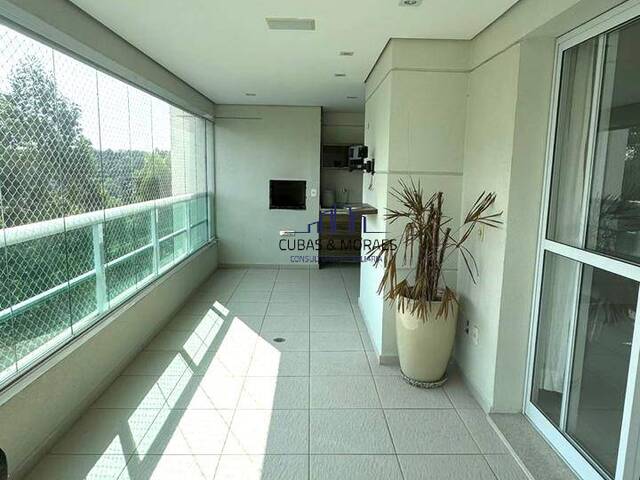 Apartamento para Venda em Santana de Parnaíba - 5