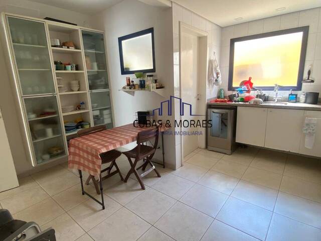 Casa para Venda em Santana de Parnaíba - 5