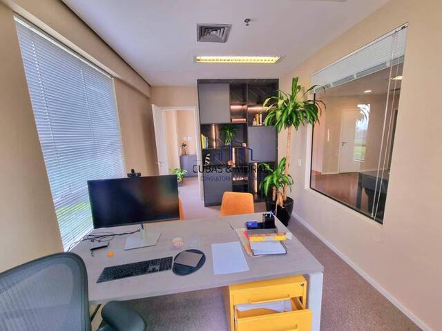 Sala para Venda em Barueri - 4