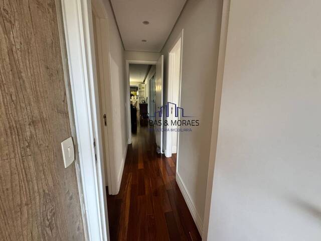 Apartamento para Venda em Santana de Parnaíba - 5