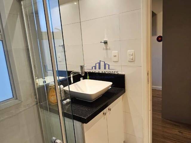Apartamento para Venda em Santana de Parnaíba - 5